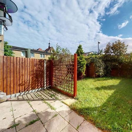 Super 2 Bed House With Privategarden London Eksteriør billede